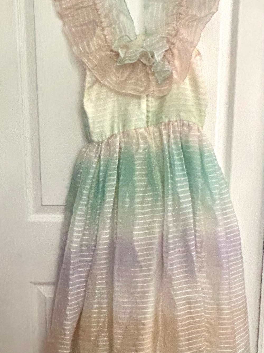 Source Unknown Pastel Ombre Maxi Dress with Ruffle Neck vintage